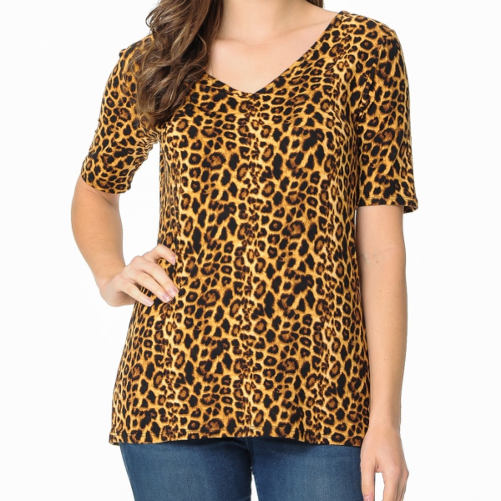 Animal V-Neck Short Sleeve Top